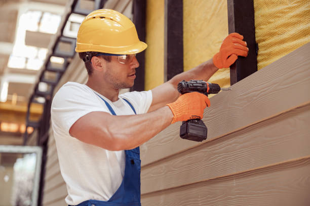 Best Storm Damage Siding Repair  in Le Claire, IA